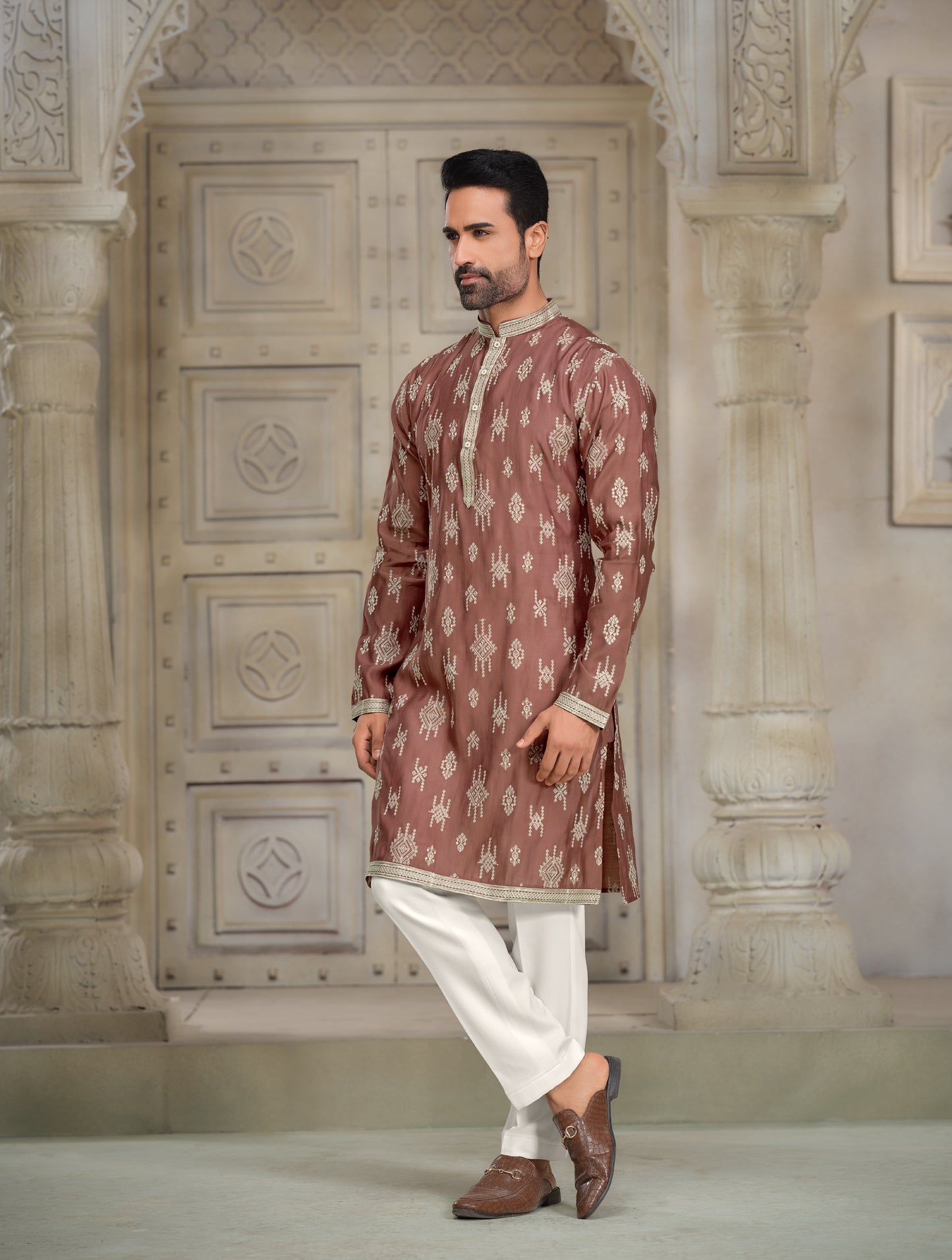 Withered Rose Silk Kurta with Intricate Embroidery